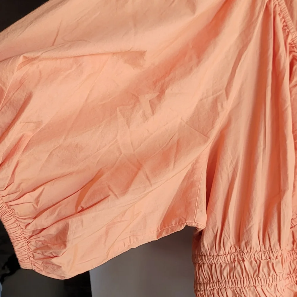 Old Navy Women's Vibrant Orange Ruched Blouse - Picture 4 of 5